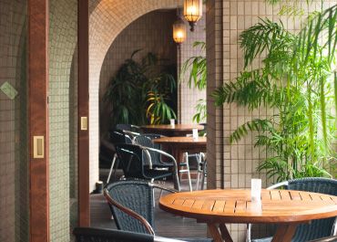 兵庫県神戸市中央区のドッグカフェ Borabora神戸三宮店のサムネイルのサムネイル2枚目