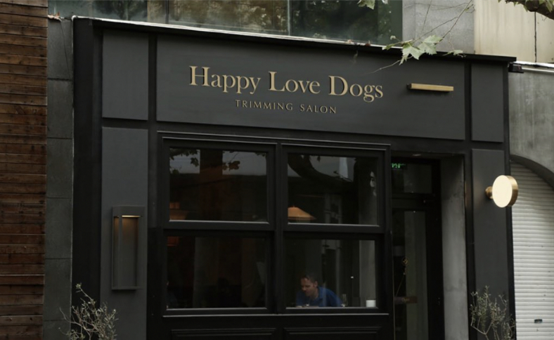 Happy Love Dogs のサムネイル