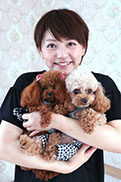 トリミングサロン アンデルセンのトリマー 店長　長谷川 美佳