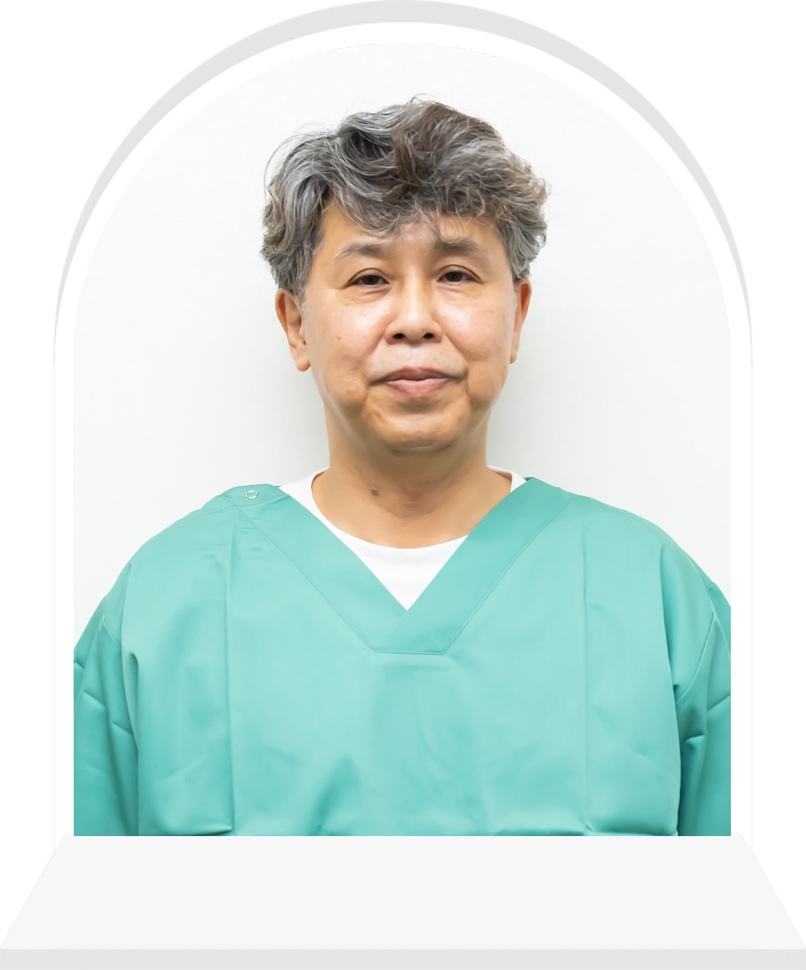 安部　智幸 院長