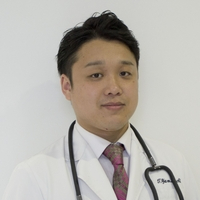 山口智弘 院長