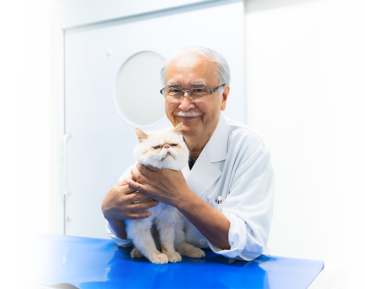 横山　学 院長