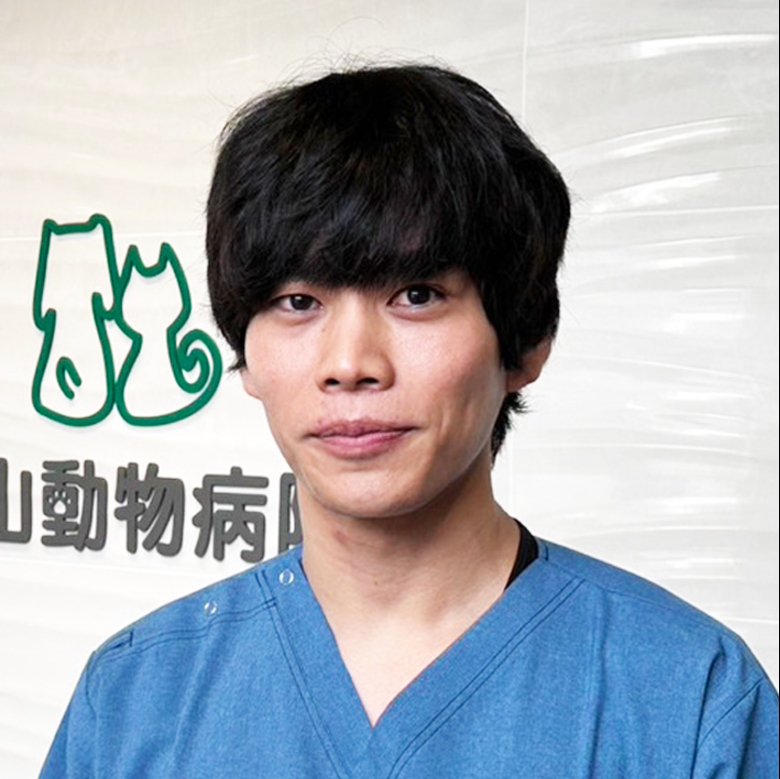 山本 理幾